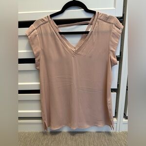 DR2 by Daniel Rainn women's short sleeve V-neck blouse.